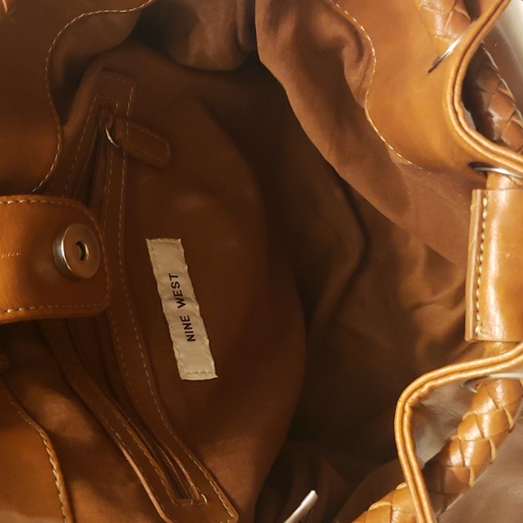 NINE WEST PURSE 👛 - Picture 7 of 7